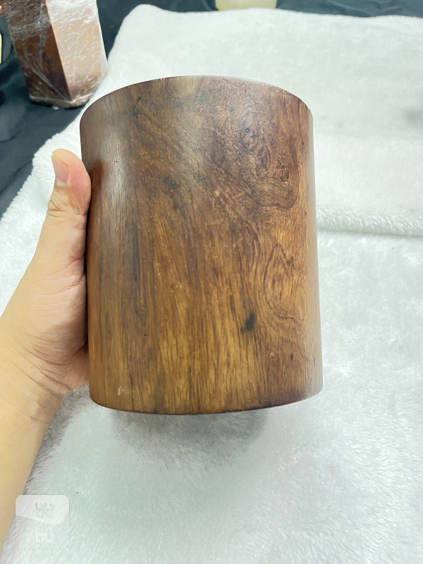 黄花梨笔筒 - 图2